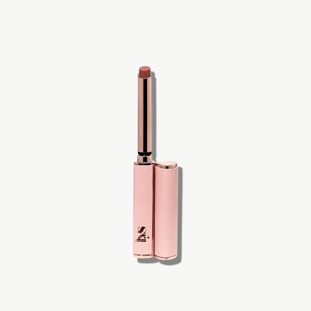 New LYS BEAUTY
Speak Love Moisture Matte Lipstick - sincere